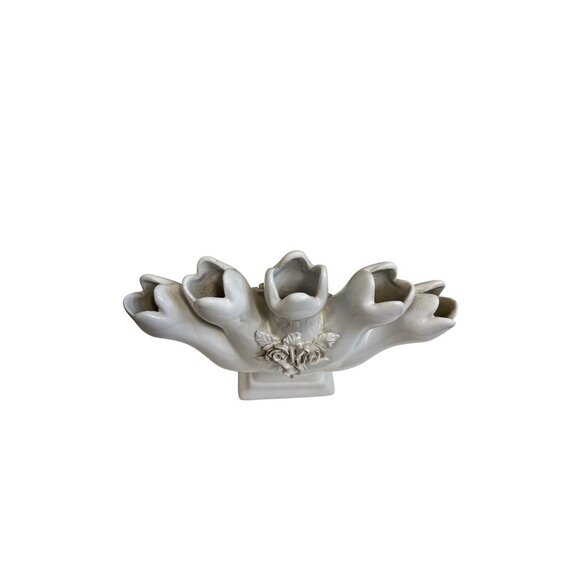 Vintage ELPA Portugal Alcobaça White Ceramic Multi-Tulip Vase With Rose Accents - Picture 5 of 6